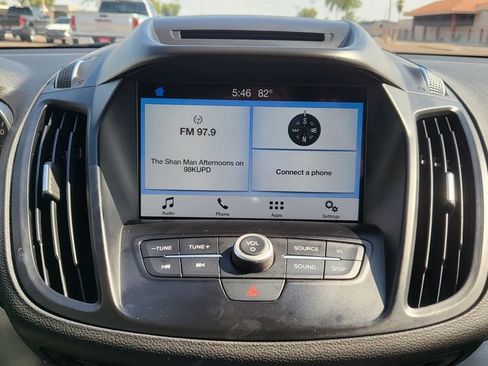 Used 2017 Ford Escape SE w/ Equipment Group 201A AWD/4WD image 33