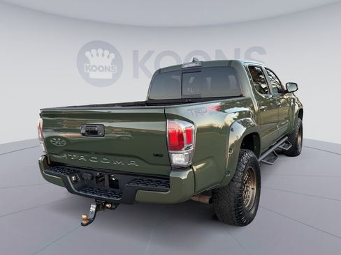 Used 2022 Toyota Tacoma TRD Sport image 7