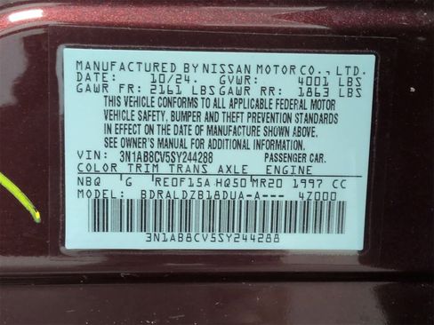 Used 2025 Nissan Sentra SV image 36