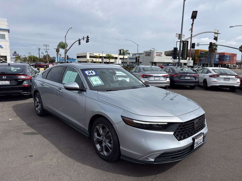 Used 2024 Honda Accord EX image 6