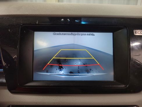 Used 2019 Kia Niro EX FWD image 22