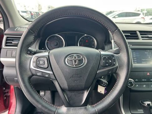 Used 2017 Toyota Camry LE image 13