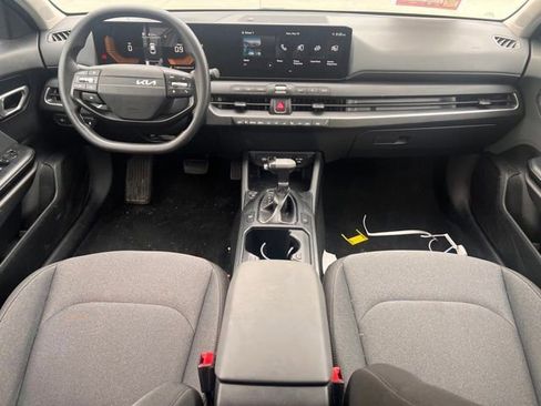 Used 2025 Kia K4 FWD image 13