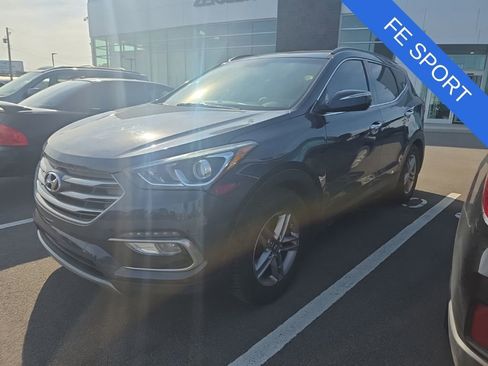 Used 2017 Hyundai Santa Fe Sport FWD image 4
