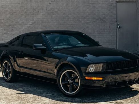 Used 2008 Ford Mustang GT Premium RWD image 27