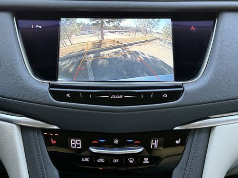 Used 2017 Cadillac XT5 Luxury w/ Driver Awareness Package image 30