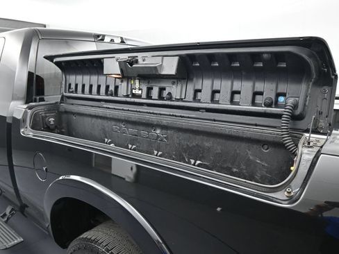 Used 2023 RAM 2500 Limited AWD/4WD image 47