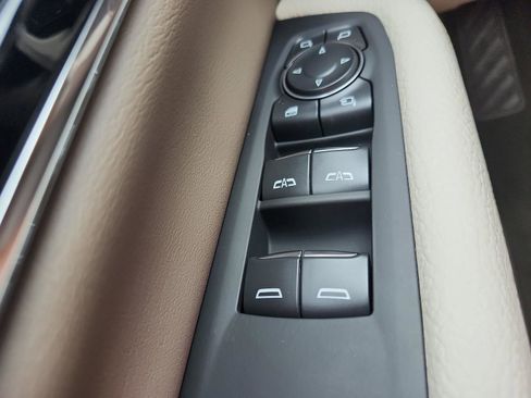New 2026 GMC Yukon XL Denali AWD/4WD image 18
