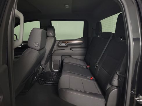 Used 2024 Chevrolet Silverado 1500 LT RWD image 14