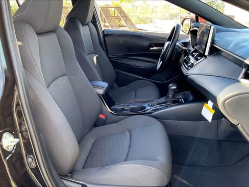Used 2026 Toyota Corolla SE image 8