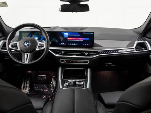 Certified 2024 BMW X6 M60i w/ Dynamic Handling Package image 10