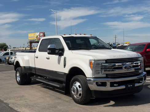 Used 2017 Ford F350 Lariat w/ Lariat Ultimate Package AWD/4WD image 17