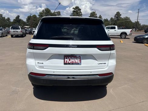 Used 2023 Jeep Grand Cherokee Limited AWD/4WD image 5
