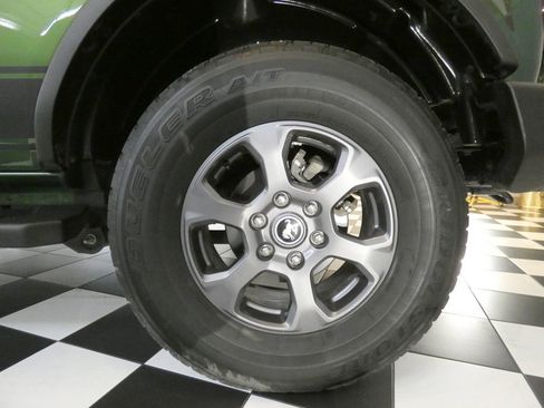 Used 2023 Ford Bronco Big Bend image 7