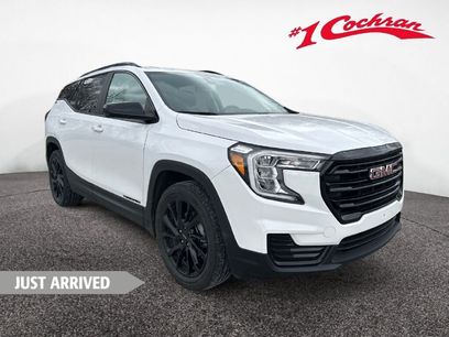 Used 2023 GMC Terrain SLE w/ Driver Convenience Package