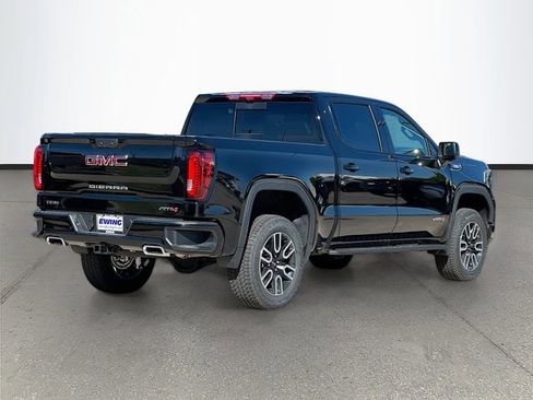 New 2026 GMC Sierra 1500 AT4 w/ AT4 Premium Package AWD/4WD image 4