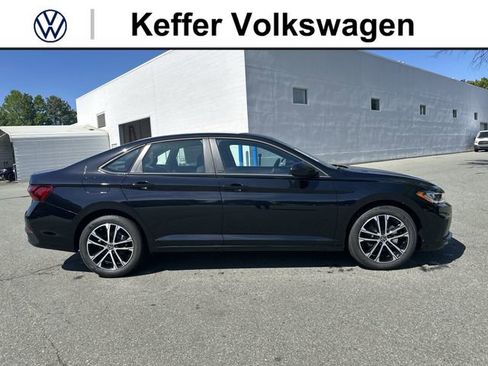 New 2026 Volkswagen Jetta Sport FWD image 6
