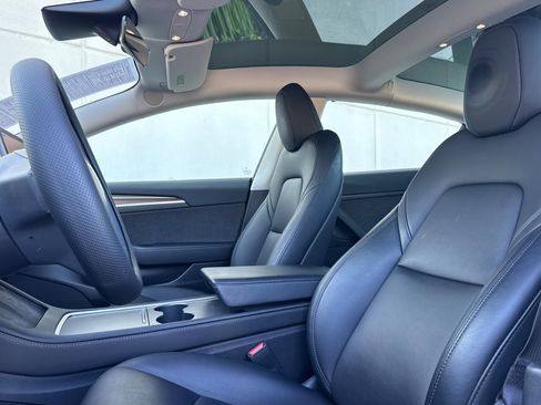 Used 2023 Tesla Model 3 Standard Range RWD image 5