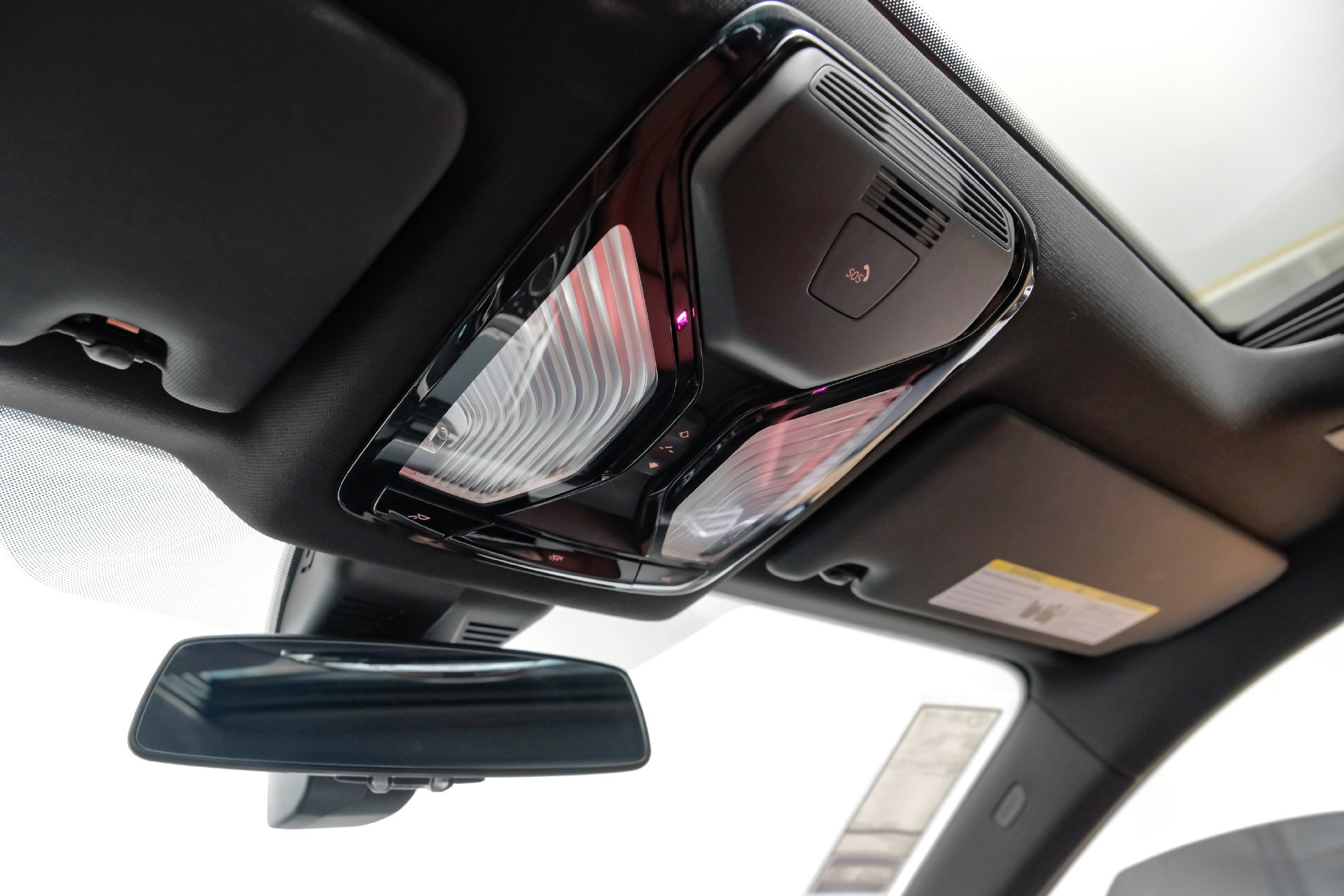 Used 2026 BMW 230i Coupe RWD image 32