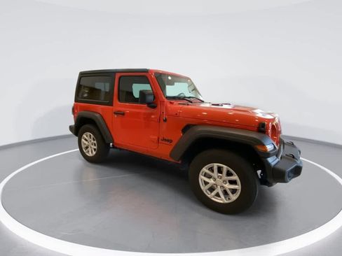 Used 2023 Jeep Wrangler Sport AWD/4WD image 2