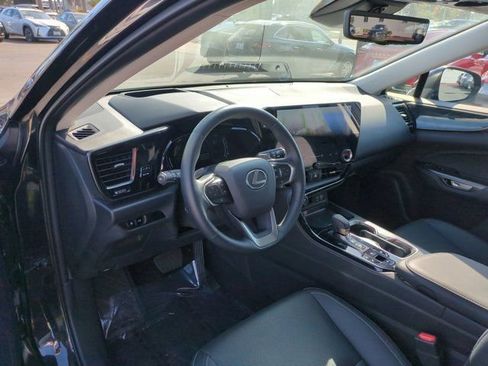 Used 2025 Lexus NX 350h AWD w/ Accessory Package (2T) image 14