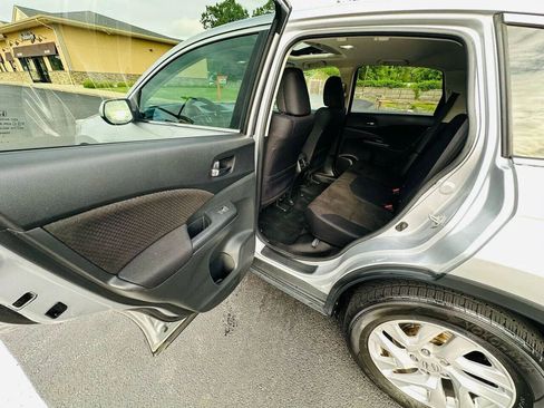 Used 2016 Honda CR-V EX image 8