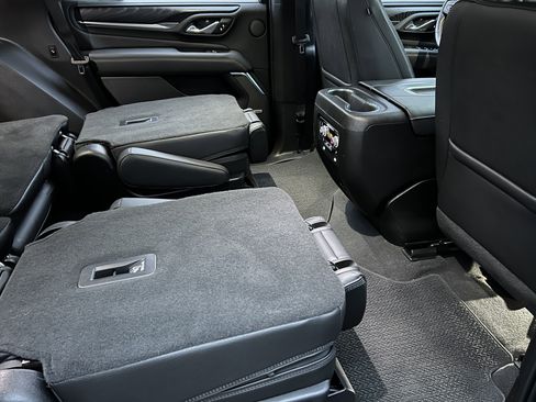 Used 2022 GMC Yukon Denali image 26