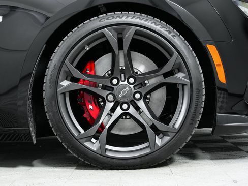 Used 2022 Chevrolet Camaro SS RWD image 29