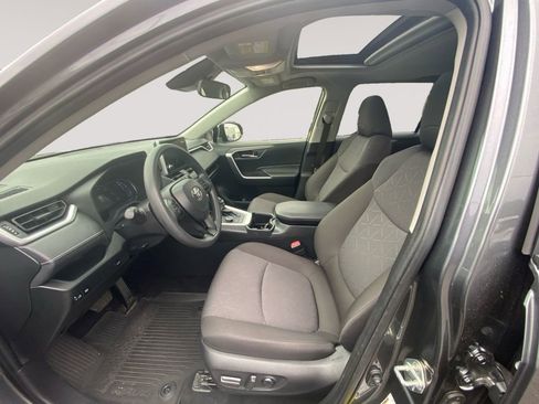 Used 2024 Toyota RAV4 XLE w/ Convenience Package AWD/4WD image 9