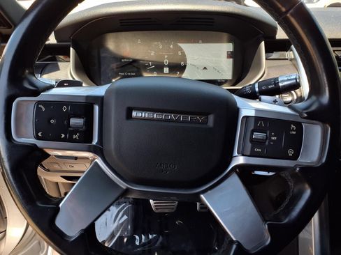 Used 2022 Land Rover Discovery S R-Dynamic AWD/4WD image 12