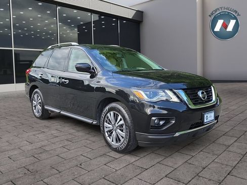 Used 2020 Nissan Pathfinder SV AWD/4WD image 7