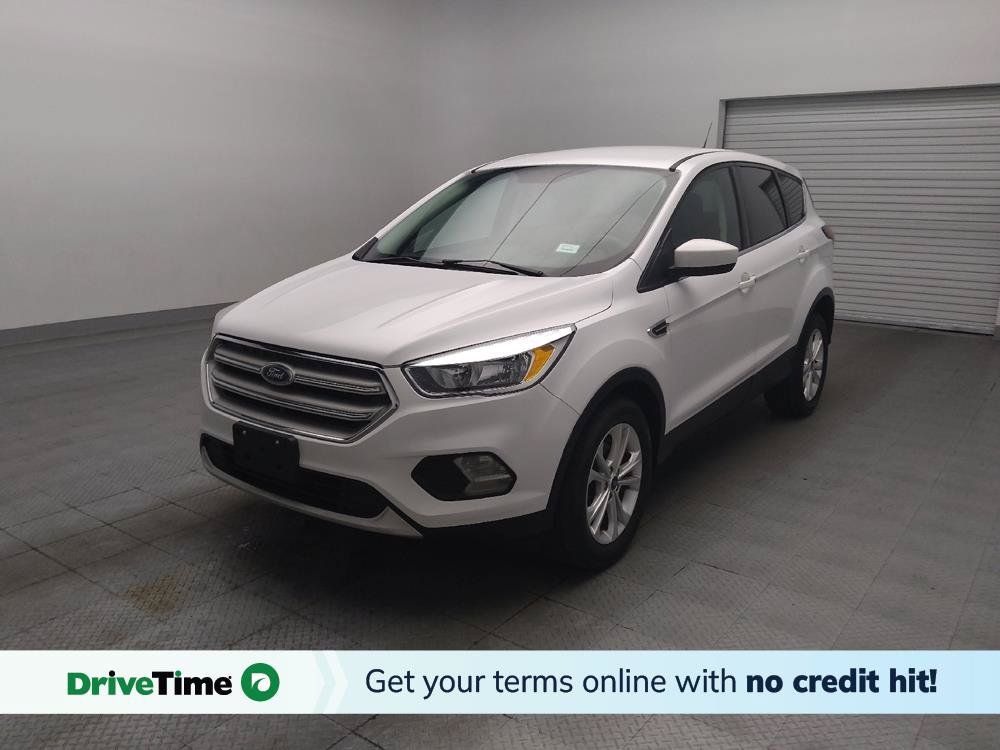 Used 2019 Ford Escape SE FWD image 1