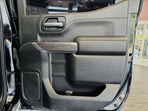 Used 2022 GMC Sierra 1500 SLT w/ SLT Premium Plus Package AWD/4WD image 41