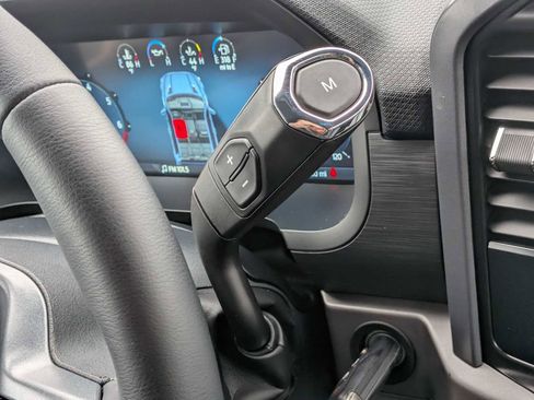 Used 2025 Ford F150 XLT w/ Equipment Group 301A Standard image 29