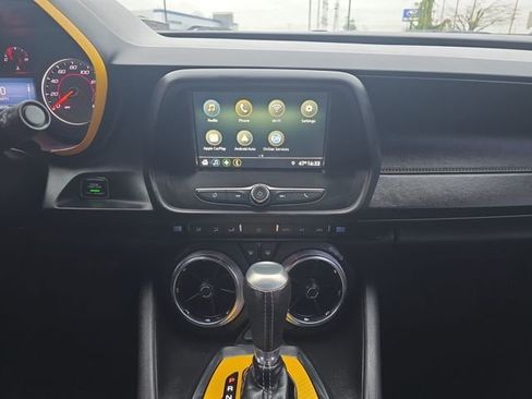 Used 2019 Chevrolet Camaro LS image 31