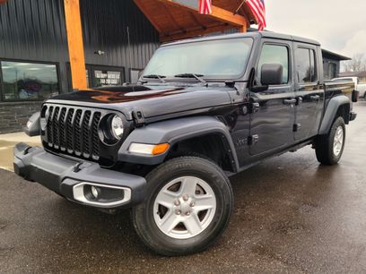 Used 2023 Jeep Gladiator Sport