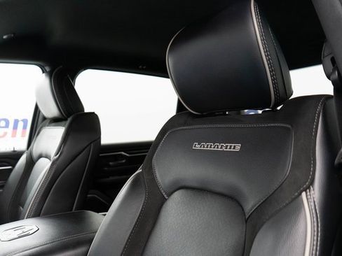 Used 2024 RAM 1500 Laramie image 17