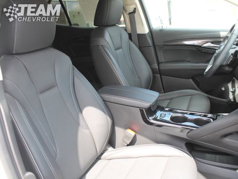 Used 2023 Buick Envision Essence AWD/4WD image 27