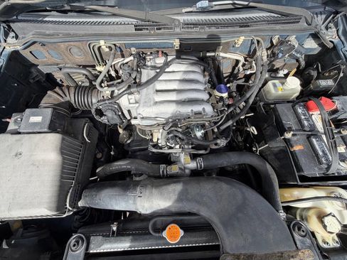 Used 2006 Mitsubishi Montero Limited AWD/4WD image 31
