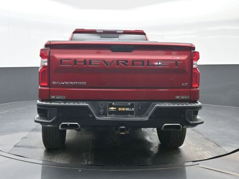 Used 2021 Chevrolet Silverado 1500 LT Trail Boss w/ Convenience Package II AWD/4WD image 5