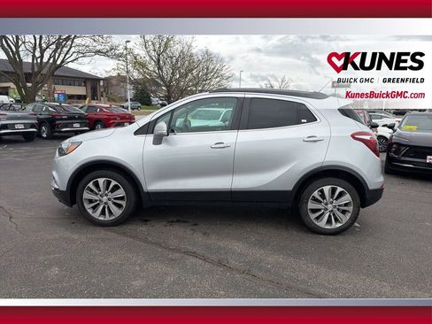 Used 2018 Buick Encore Preferred image 9