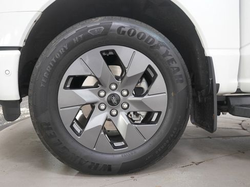 Used 2023 Ford F150 Lightning Lariat w/ Equipment Group 511A High AWD/4WD image 36