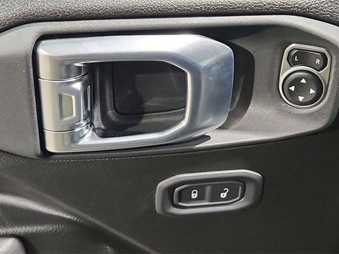 New 2026 Jeep Gladiator Rubicon image 17