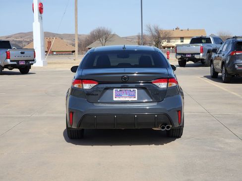 Used 2024 Toyota Corolla SE image 8