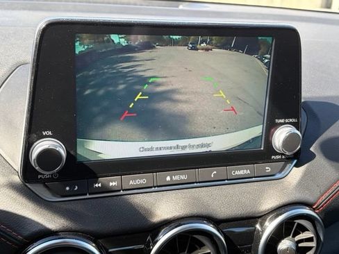 Used 2024 Nissan Sentra SR FWD image 3