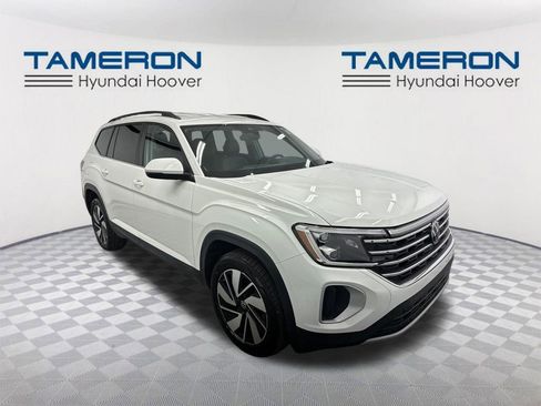 Used 2025 Volkswagen Atlas SE image 7