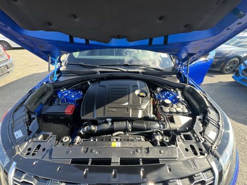 Used 2022 Land Rover Range Rover Velar S image 28