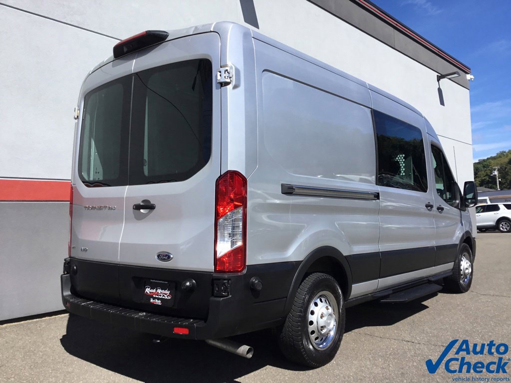 Used 2020 Ford Transit 250 Medium Roof AWD w/ Load Area Protection Package image 5