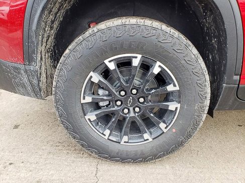 New 2026 Chevrolet Traverse Z71 w/ Driver Confidence Package image 36