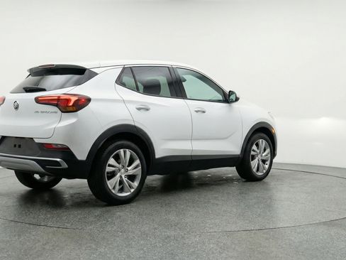 Used 2025 Buick Encore GX Preferred FWD image 9